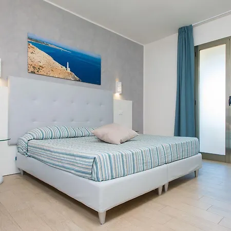 אתר נופש Eden Country 4*